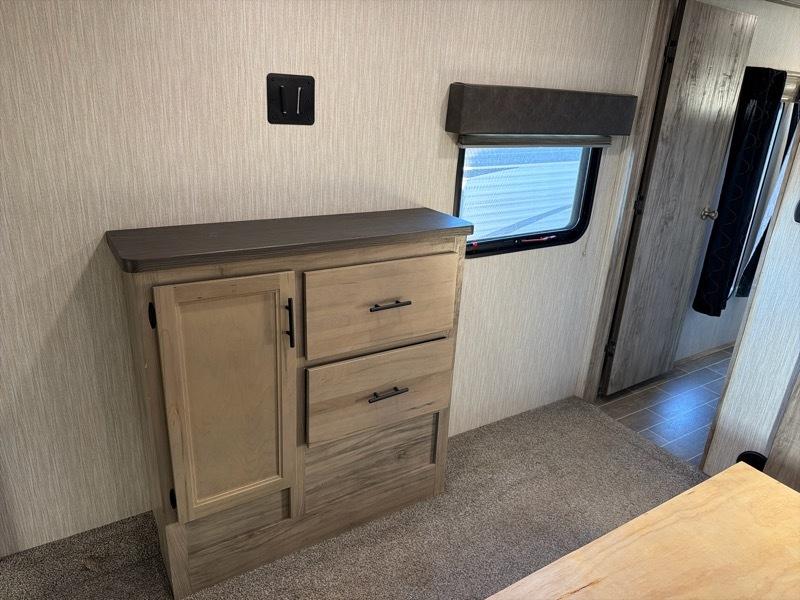 Forest River Arctic Wolf  2020