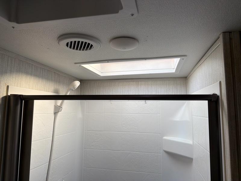 Forest River Arctic Wolf  2020