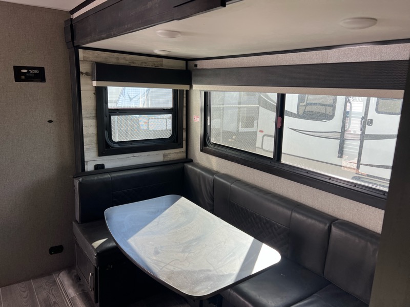 Jayco Jay Feather  2021 Jayco Jay Feather  2021