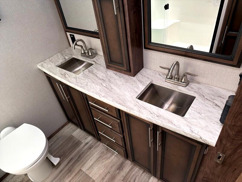 KZ Recreational Vehicles Durango  2021