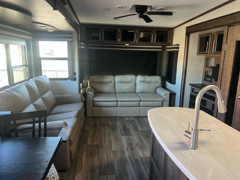 KZ Recreational Vehicles Durango  2021