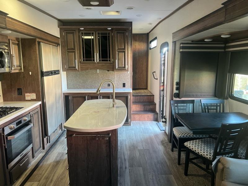 KZ Recreational Vehicles Durango  2021