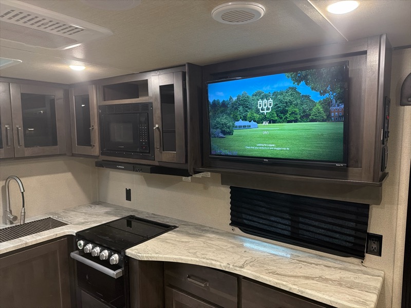 Grand Design Transcend  2022