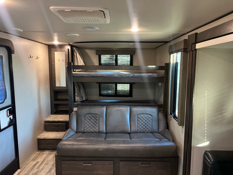 Grand Design Transcend  2022