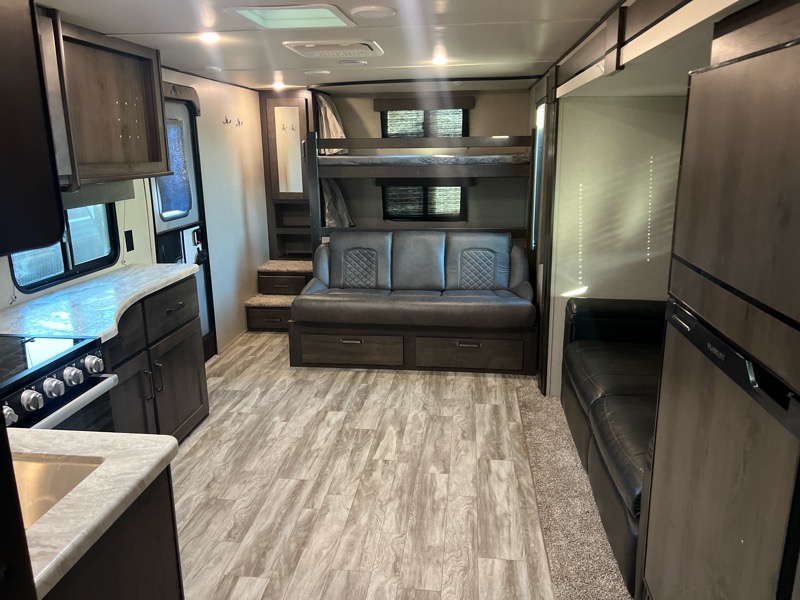 Grand Design Transcend  2022