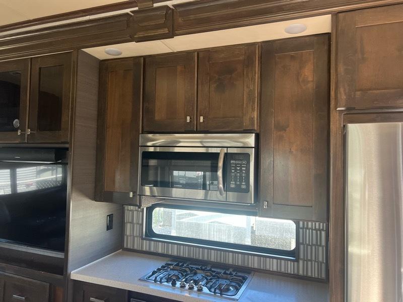 Vanleigh Vilano  2019