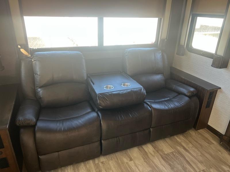 Vanleigh Vilano  2019