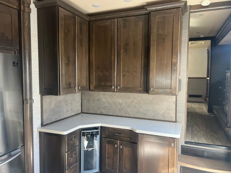 Vanleigh Vilano  2019