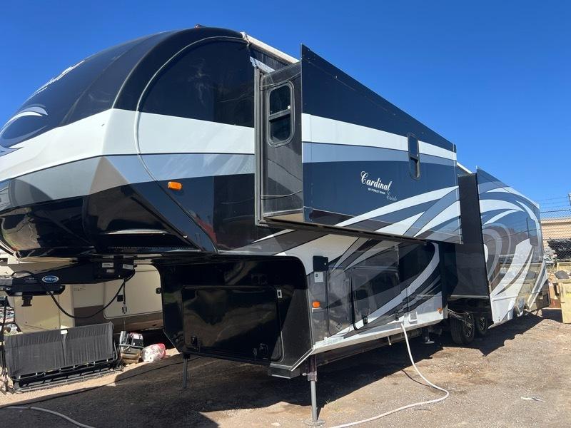 Forest River Cardinal  2016