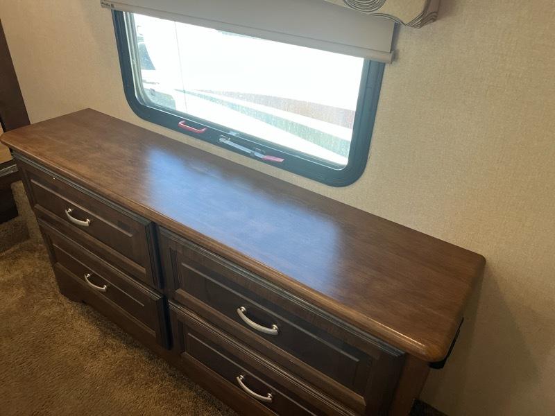 Forest River Cardinal  2016