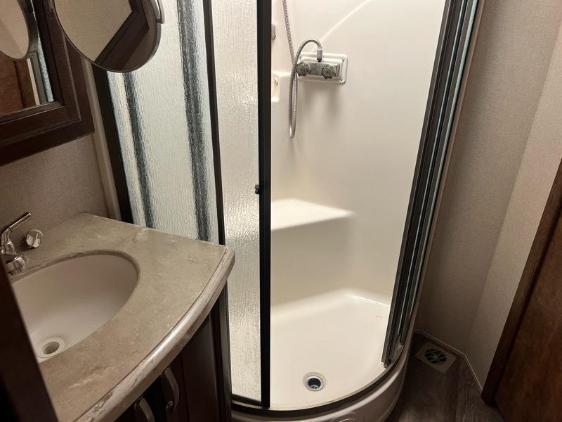 Forest River Cardinal  2016