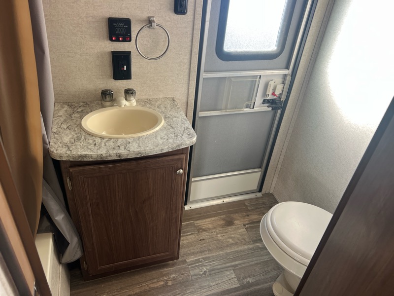 Heartland Prowler  2016