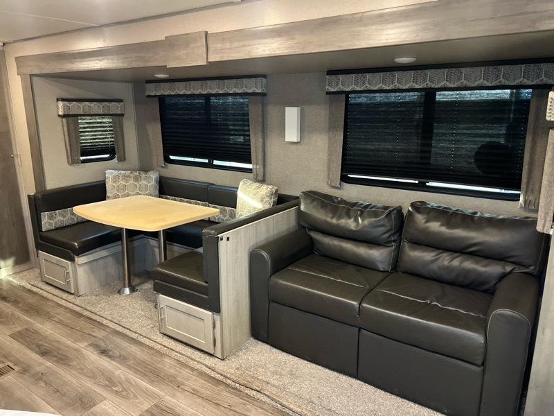 Forest River Catalina  2022