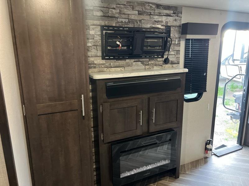 KZ Recreational Vehicles Sportsmen  2021