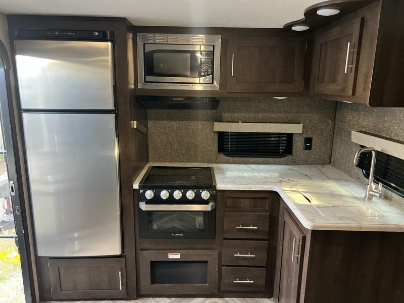 KZ Recreational Vehicles Sportsmen  2021