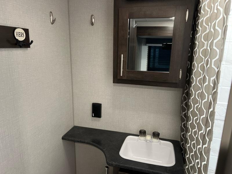 KZ Recreational Vehicles Sportsmen  2021