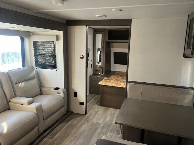 Grand Design Transcend  2024