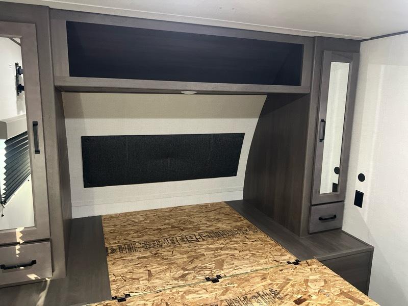 Grand Design Transcend  2024