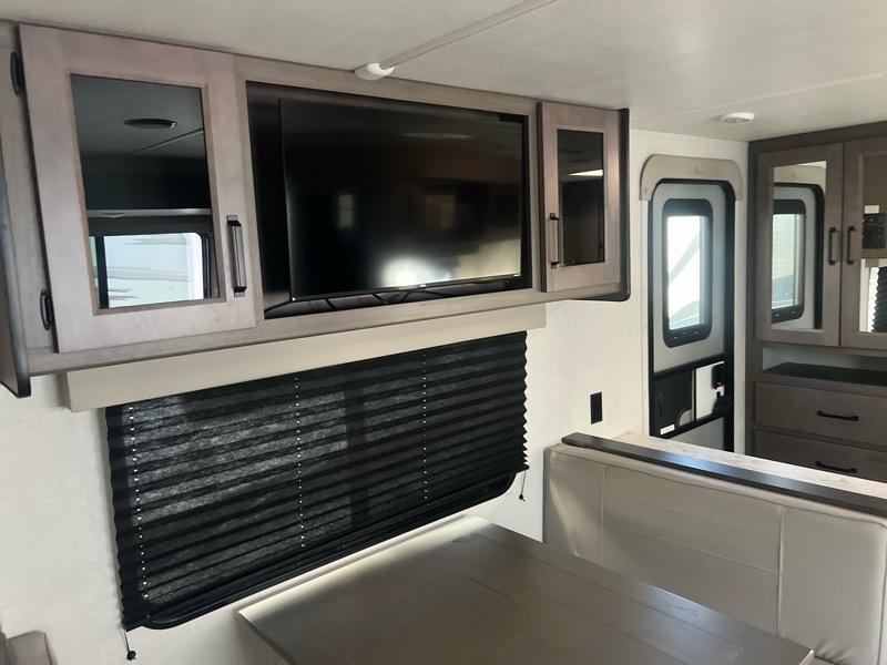 Grand Design Transcend  2024