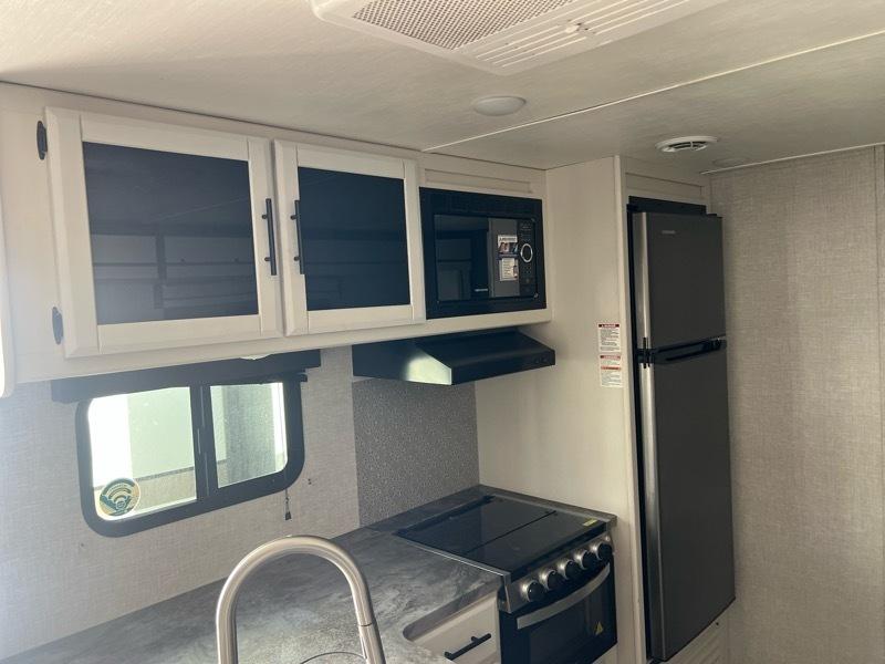 CrossRoads RV Volante  2023