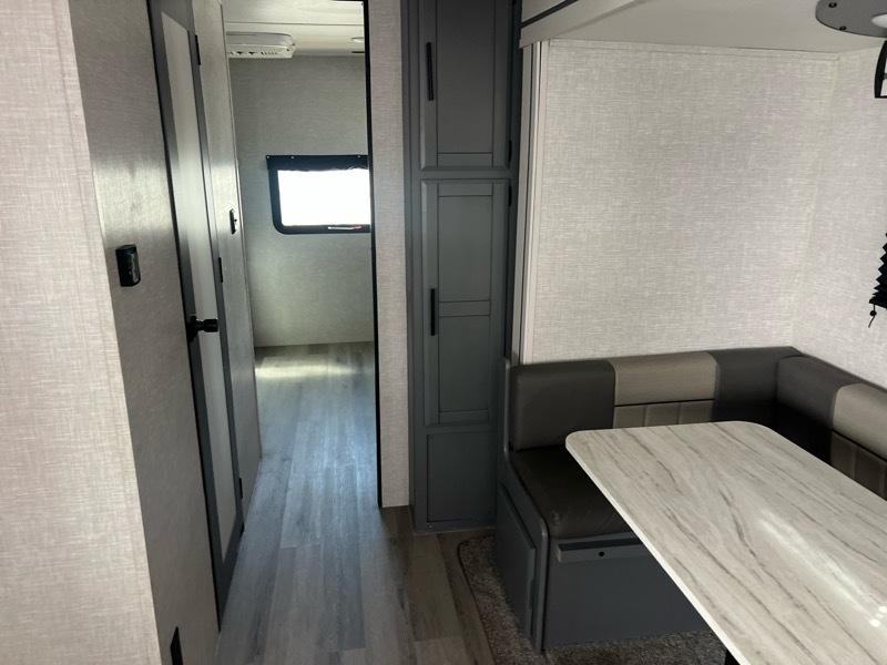 CrossRoads RV Volante  2023