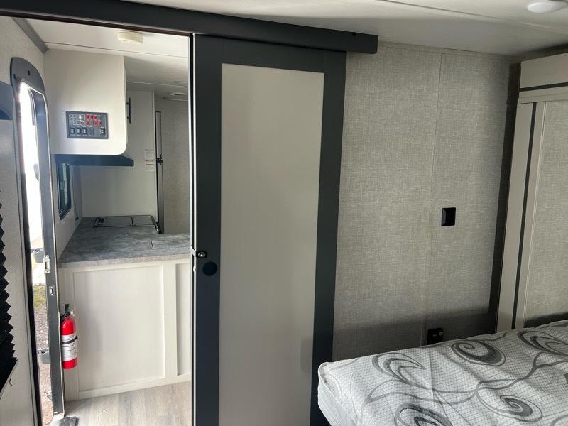 CrossRoads RV Volante  2023