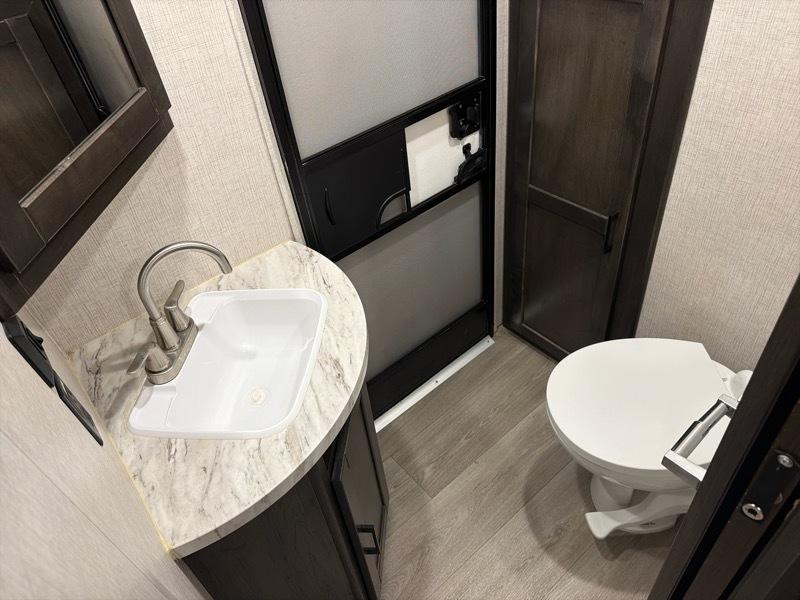 Crossroads CRUISER AIRE  2022