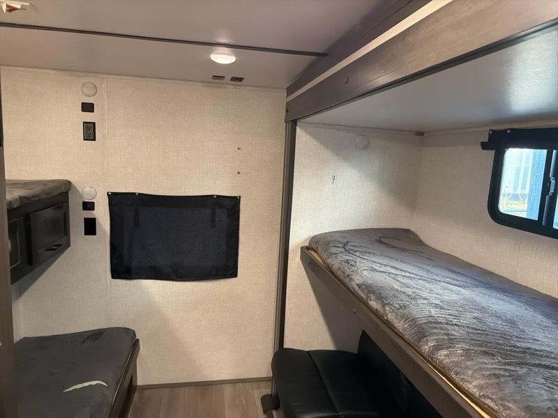 Crossroads CRUISER AIRE  2022