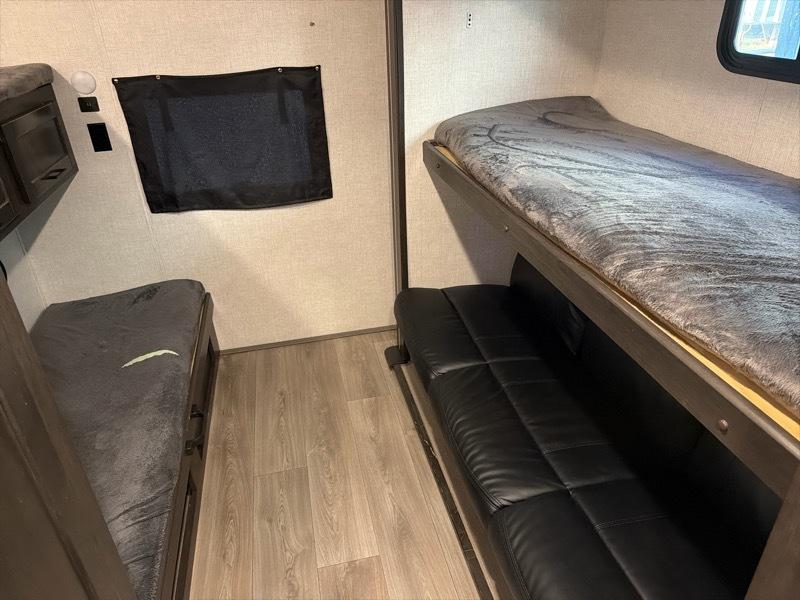 Crossroads CRUISER AIRE  2022