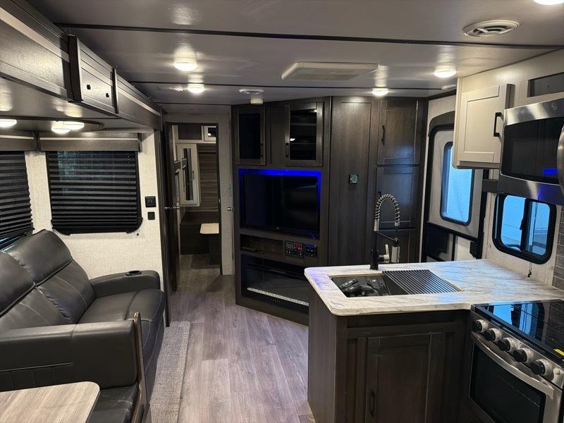 Crossroads CRUISER AIRE  2022