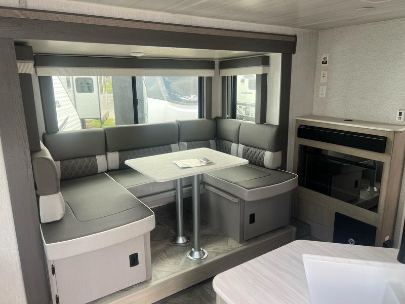 Forest River Wildwood  2024