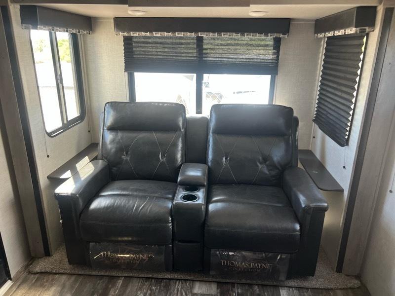 Keystone Outback  2020