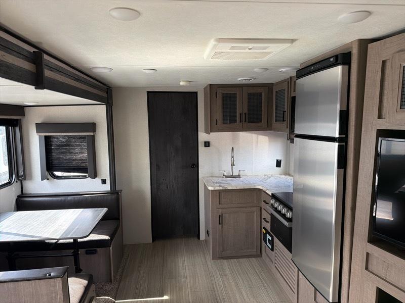 Keystone RV Hideout  2021