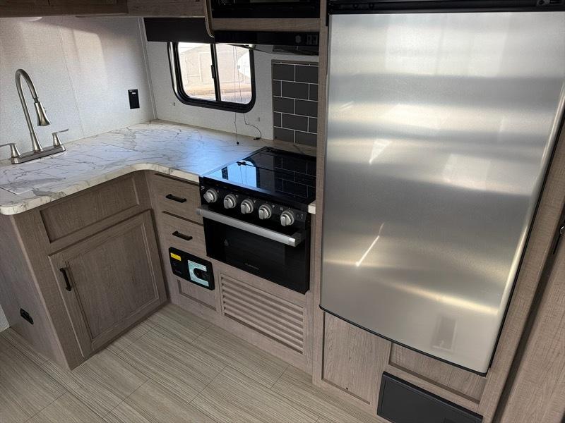 Keystone RV Hideout  2021