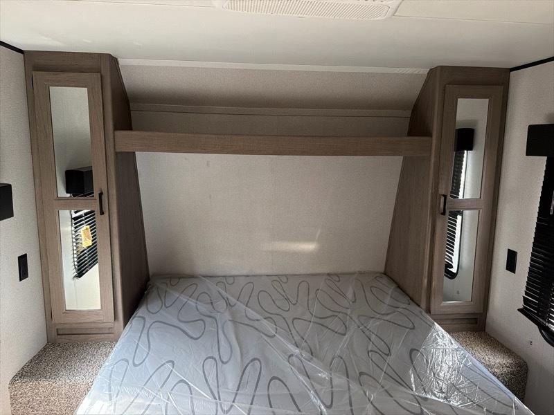 Keystone RV Hideout  2021