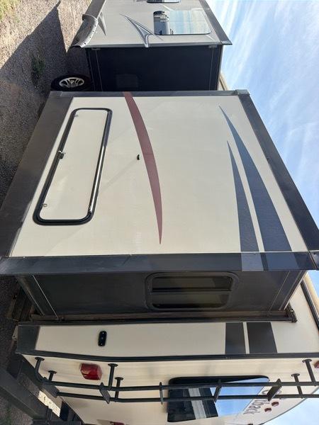 Keystone Outback  2017