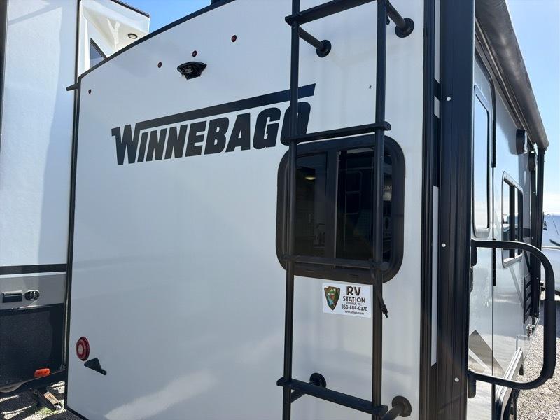 Winnebago Micro Minnie  2024
