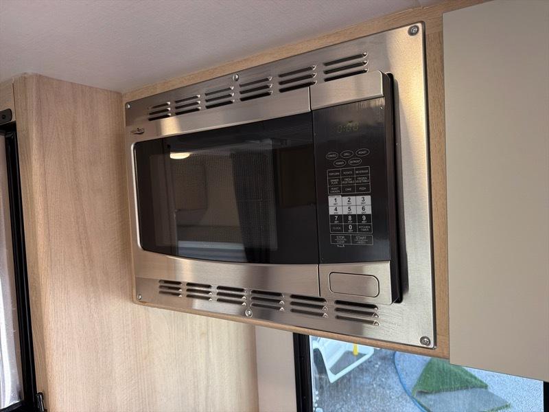 Winnebago Micro Minnie  2024