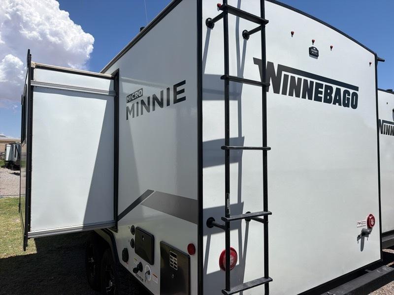Winnebago Micro Minnie  2021