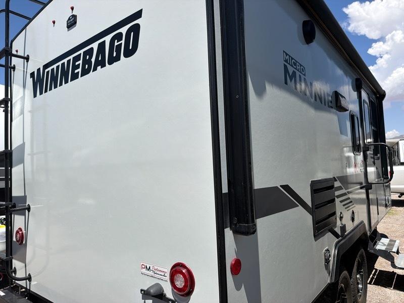 Winnebago Micro Minnie  2021