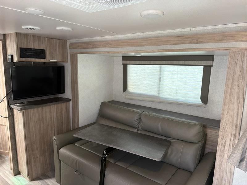 Winnebago Micro Minnie  2021