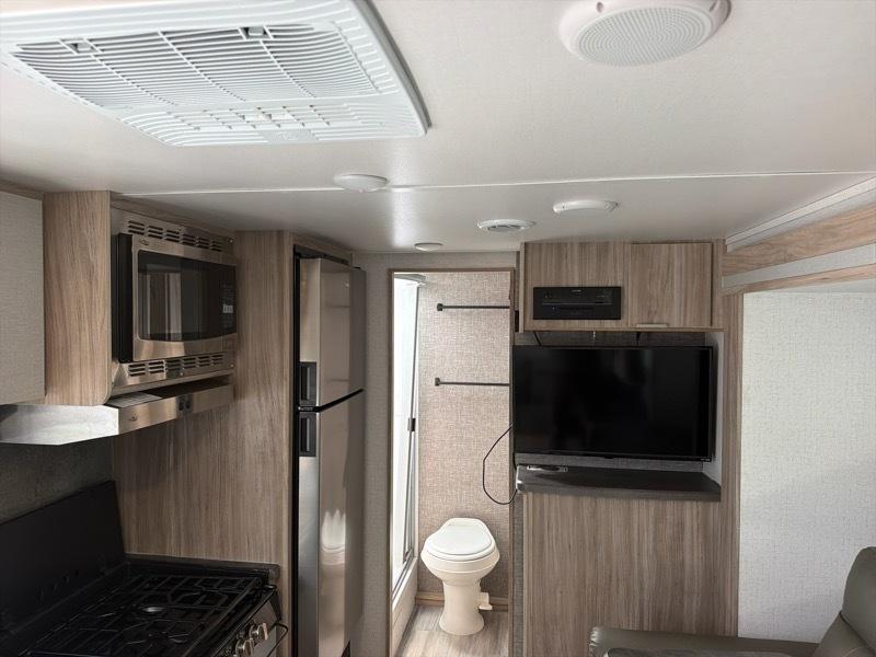 Winnebago Micro Minnie  2021