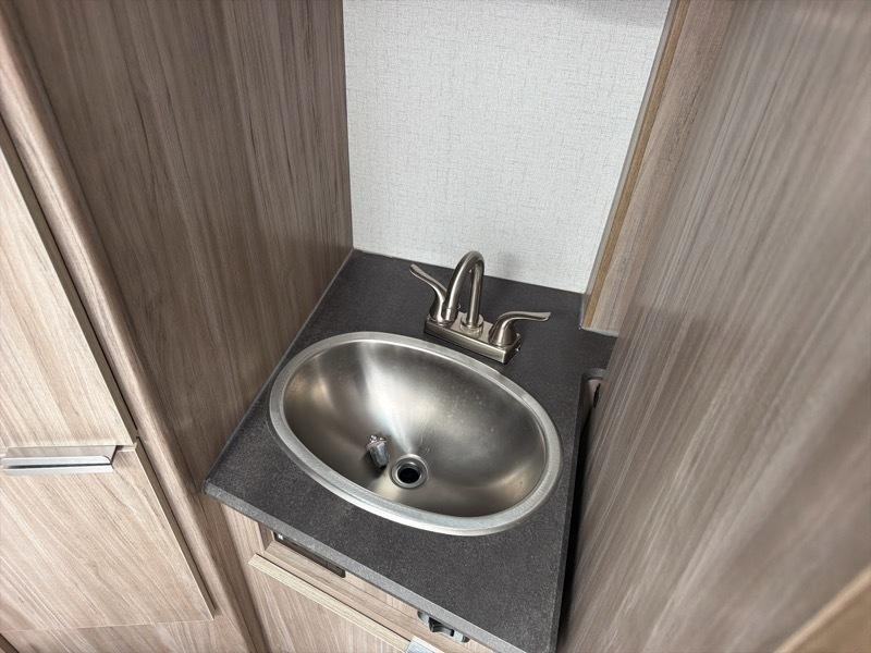 Winnebago Micro Minnie  2021