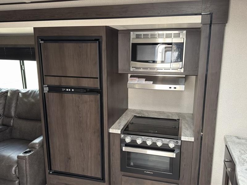 Grand Design Transcend  2021