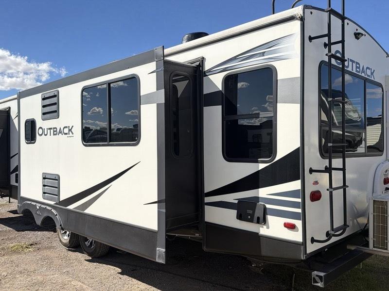 Keystone Outback  2021