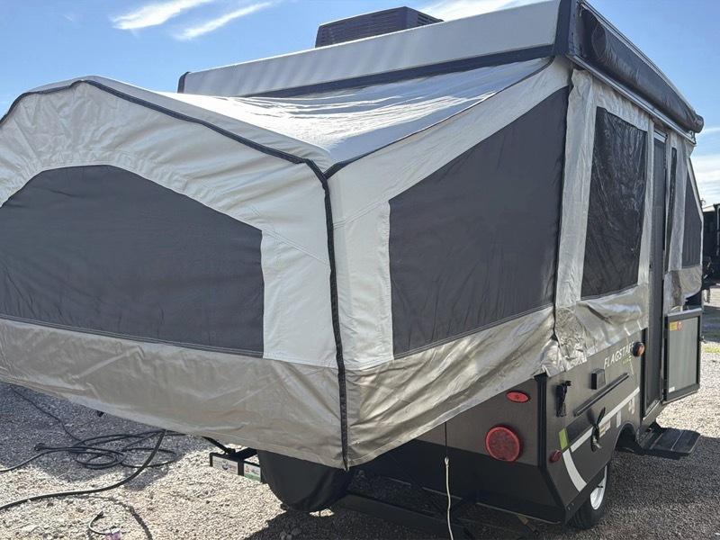 Flagstaff Pop Up Camper  2022