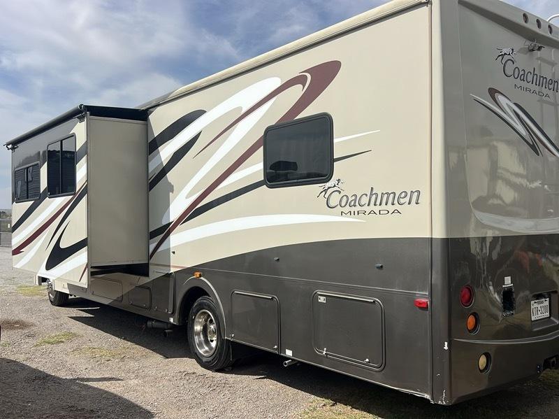 Coachmen Mirada  2014