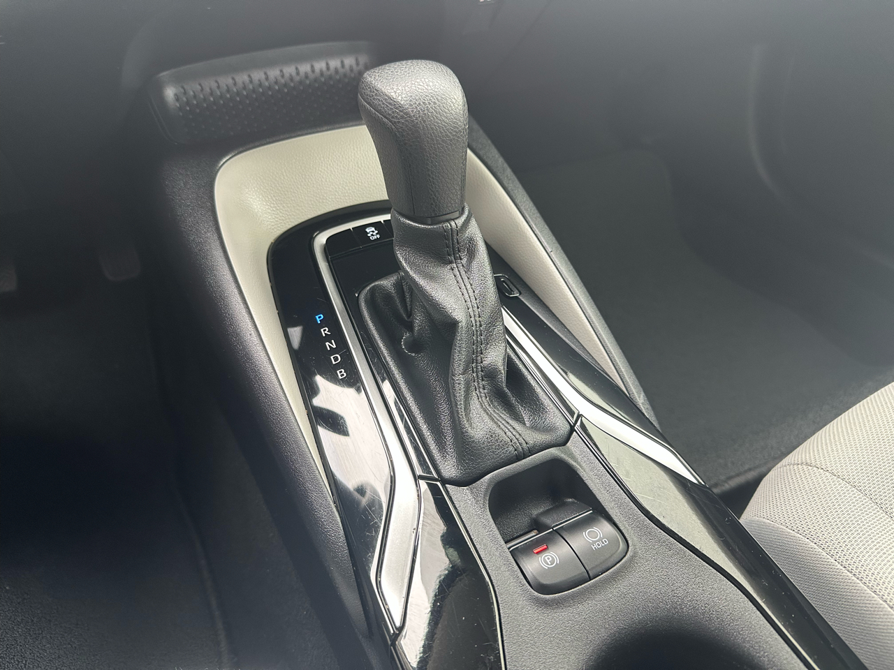 Toyota Corolla L CVT (Natl) 2022 Toyota Corolla L CVT (Natl) 2022