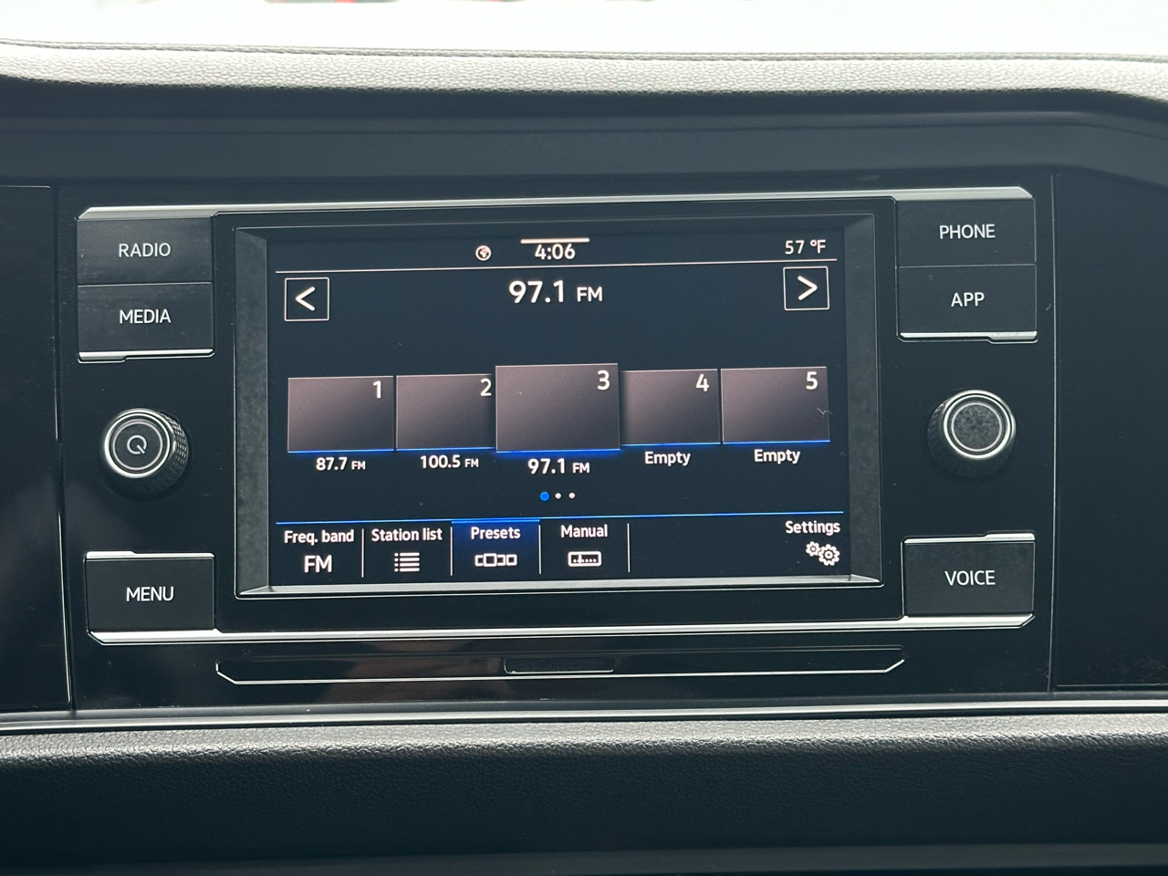 Volkswagen Jetta S Auto 2023 Volkswagen Jetta S Auto 2023