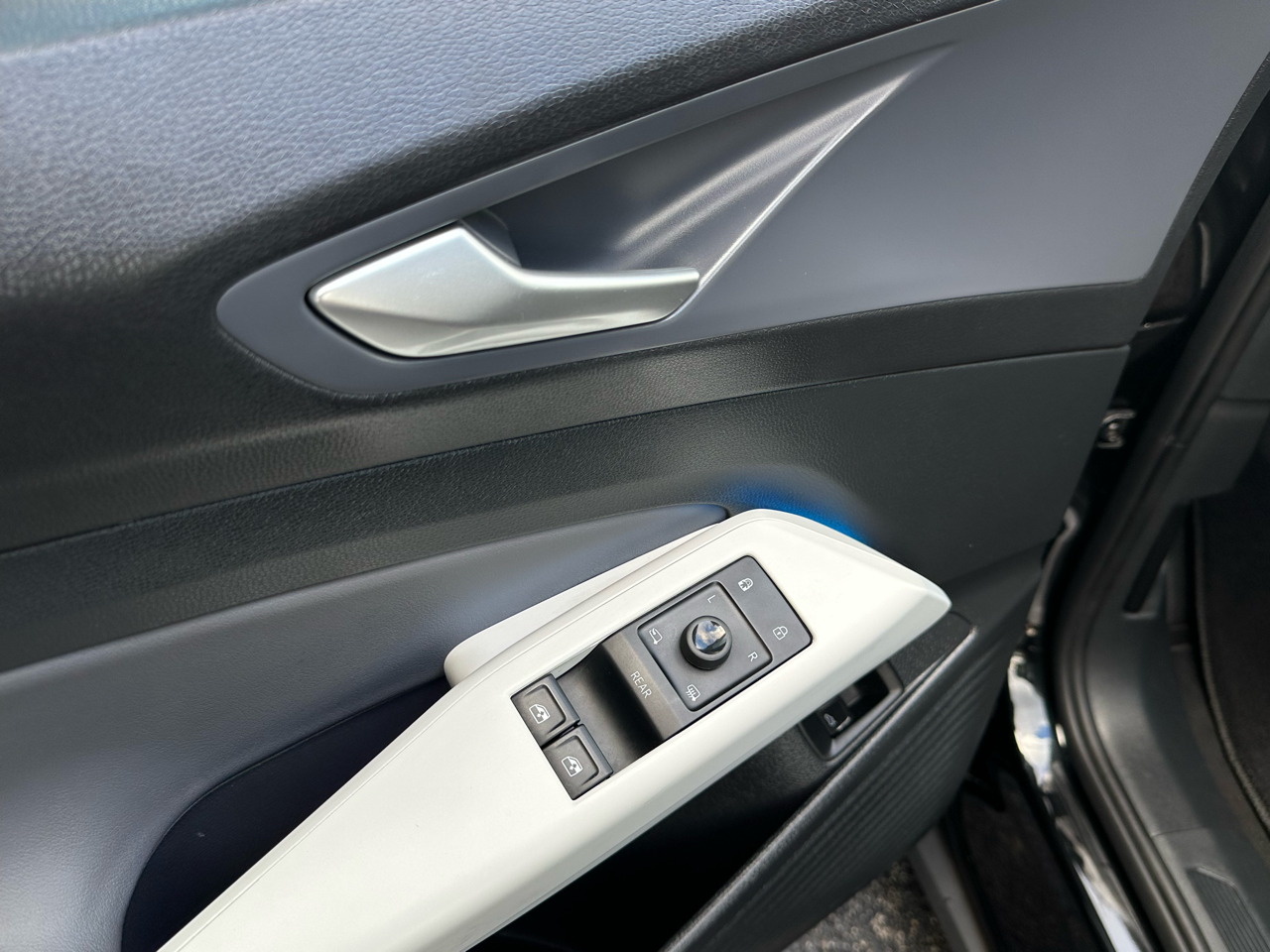 Volkswagen ID.4 1st Edition RWD 2021 Volkswagen ID.4 1st Edition RWD 2021